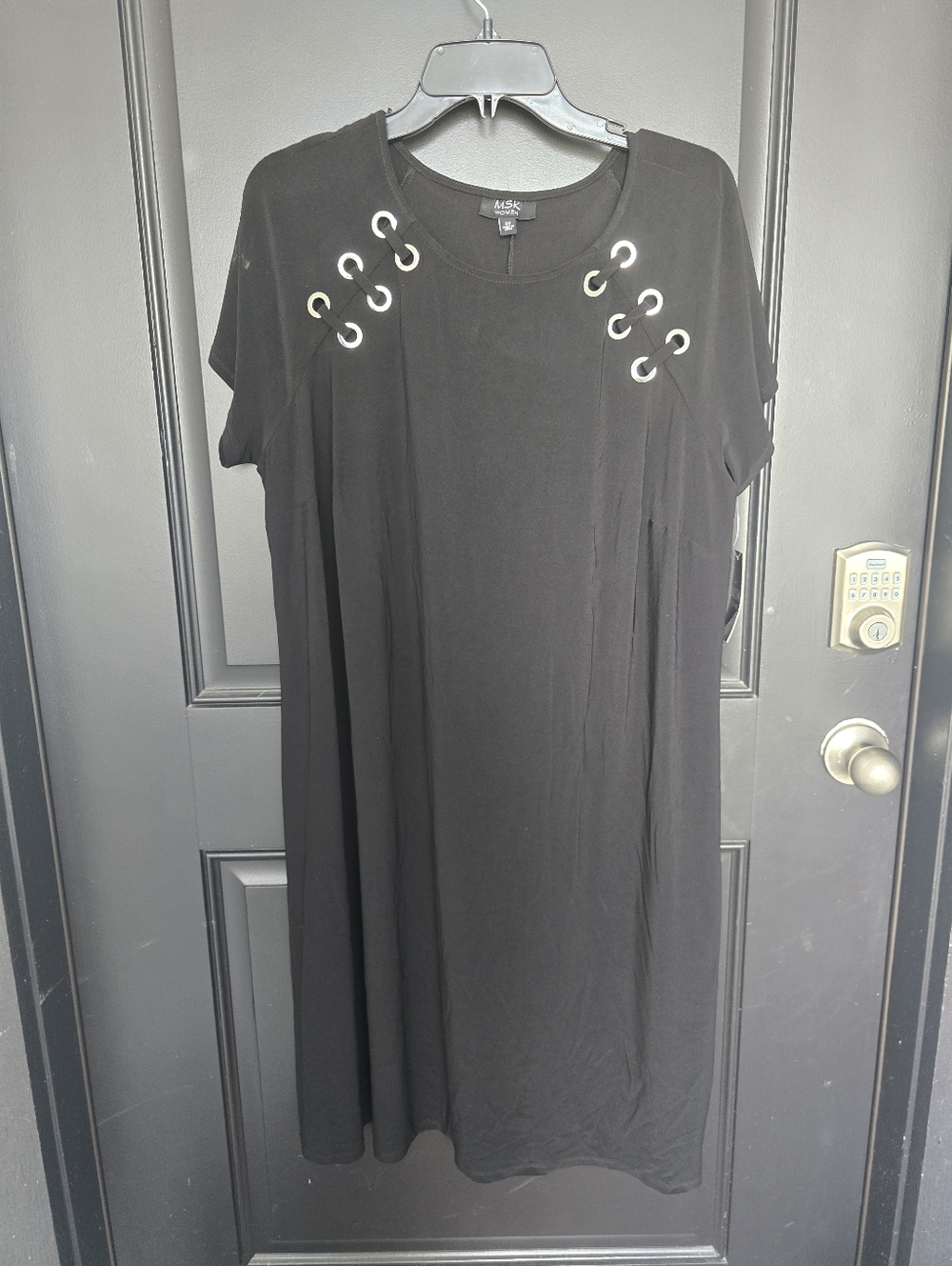 MSK Women Black Shift Dress Lace-Up Grommet Shoulder Short Sleeve Plus Sz 2X NWT